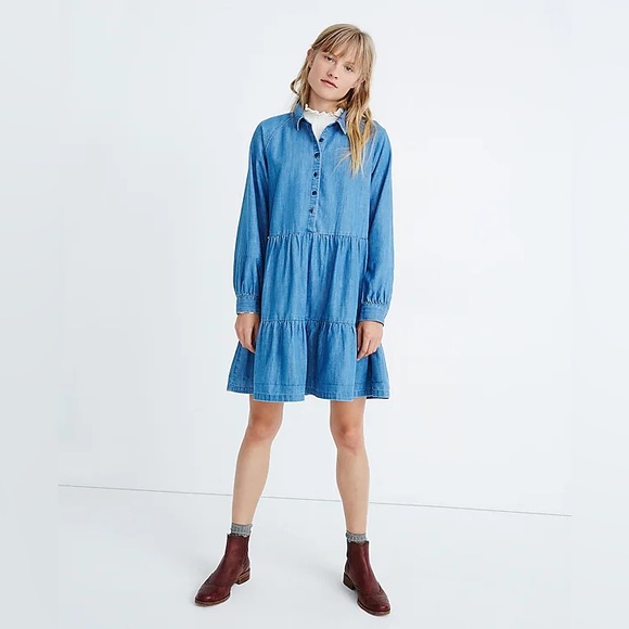 Madewell tiered denim shirtdress - Picture 3 of 9